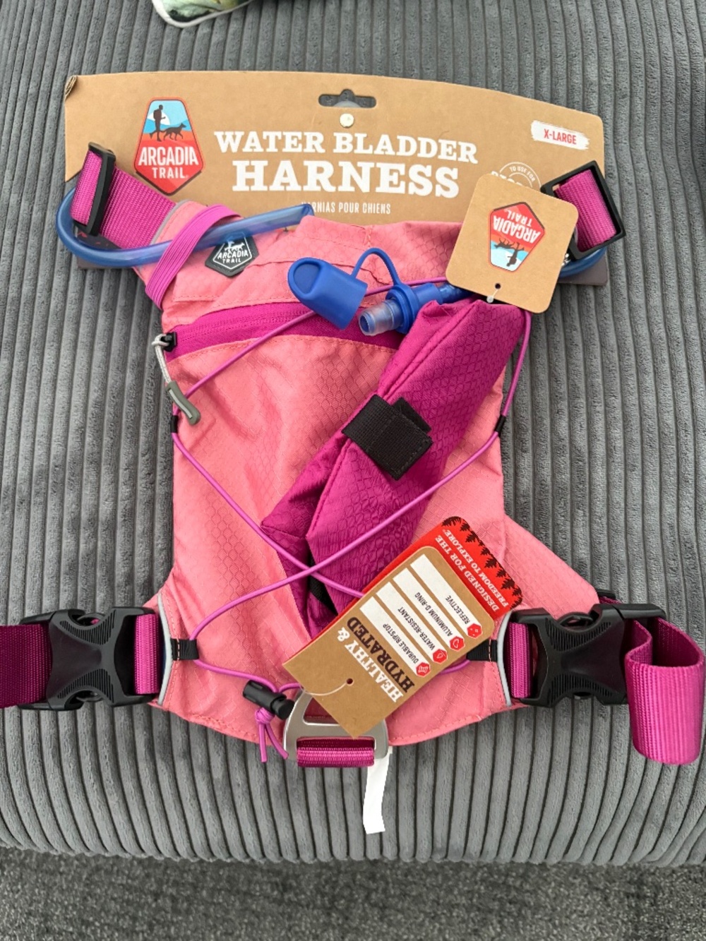 New Acadia Trail water bladder (container)  harness